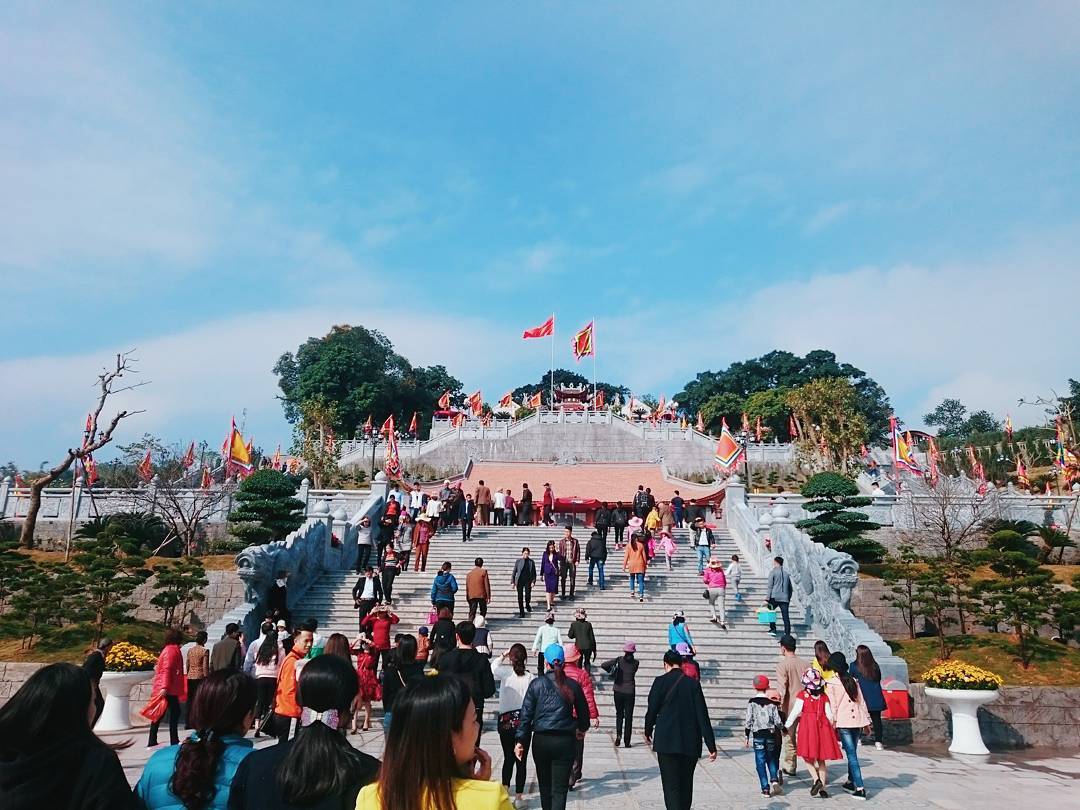 Lễ hội đền Cửa Ông - Lễ hội tưng bừng bậc nhất tỉnh Quảng Ninh 6
