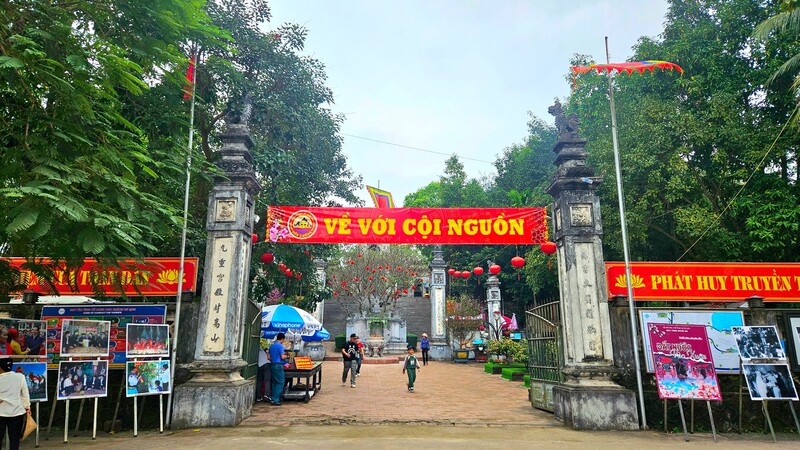 Lễ hội Đền Cuông Nghệ An: Sự tích và ý nghĩa tâm linh 3