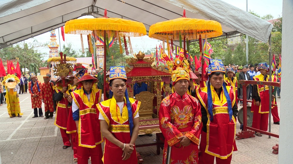 Lễ hội Đình Cam Giá - Lễ hội văn hóa độc đáo tại Ninh Bình 2