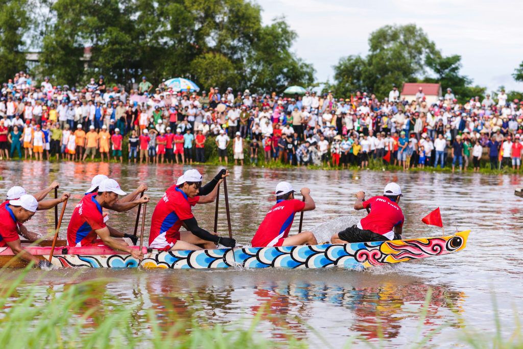 Lễ hội đua thuyền truyền thống Quảng Bình, nét văn hóa miền sông nước Lệ Thủy 3