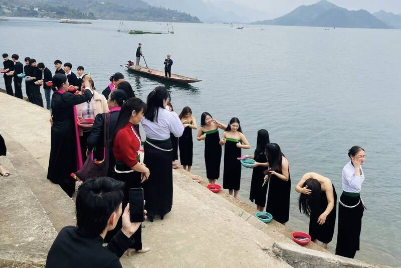 Lễ hội Gội đầu Quỳnh Nhai: Nghi lễ cuối năm người Thái trắng 8