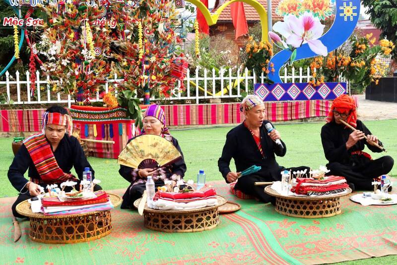 Lễ hội Hết Chá ở Mộc Châu: Nét đẹp tín ngưỡng của người Thái Trắng 4