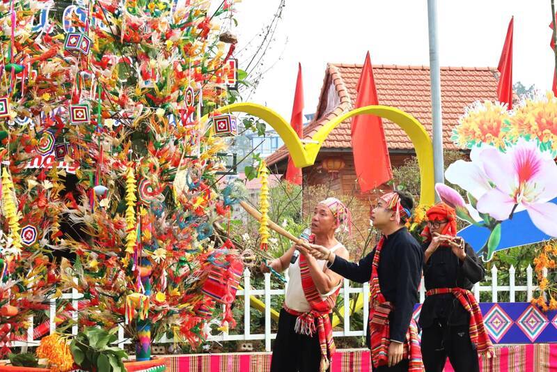 Lễ hội Hết Chá ở Mộc Châu: Nét đẹp tín ngưỡng của người Thái Trắng 6