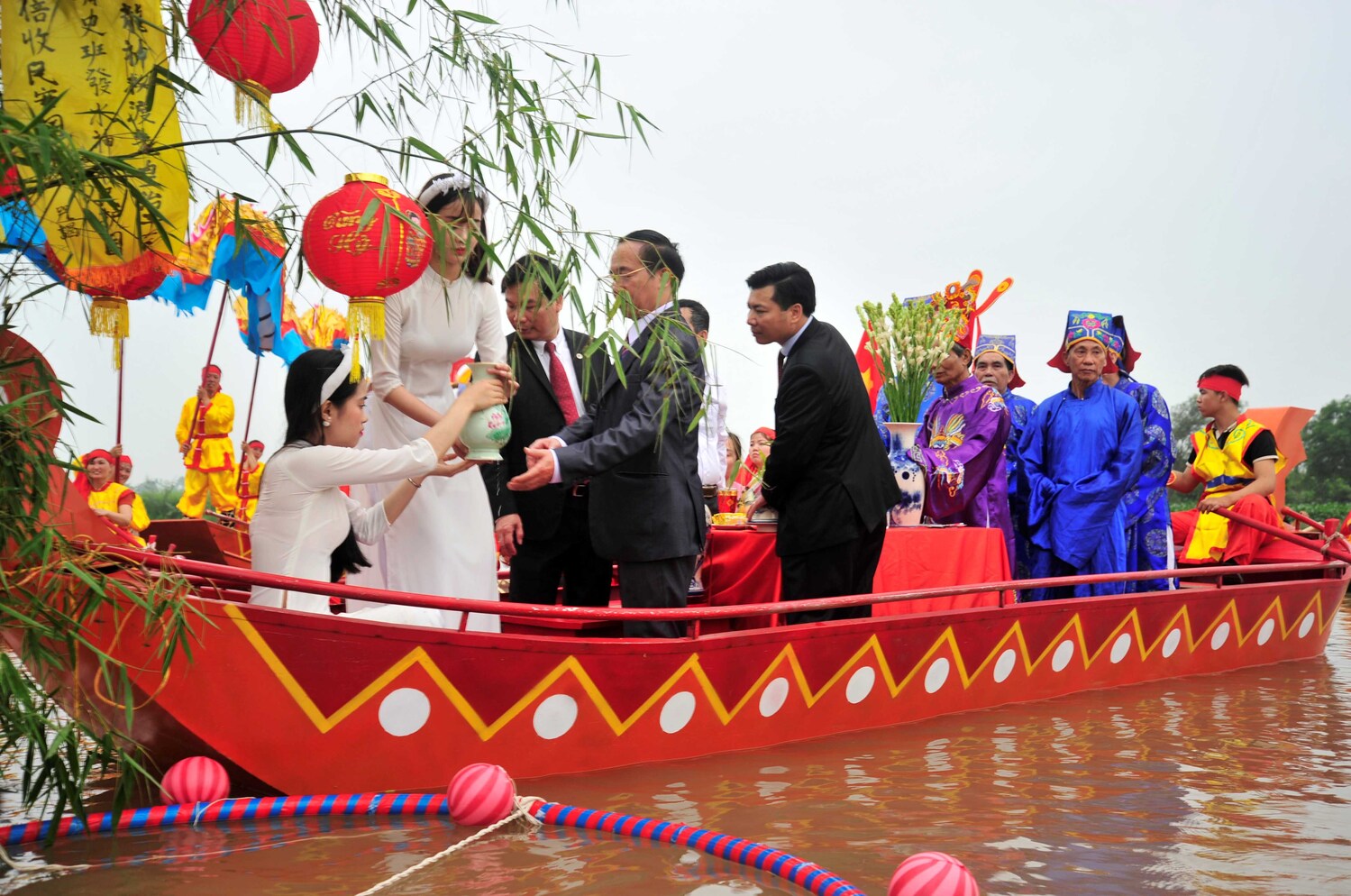 Lễ hội Hoa Lư Ninh Bình - Nét văn hóa đặc sắc nơi cố đô 9