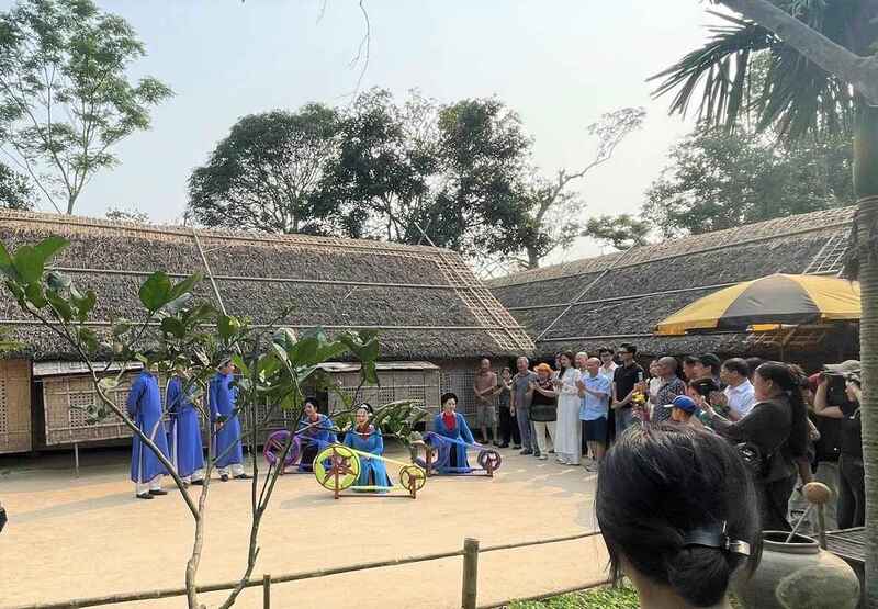 Lễ hội Làng Sen: Điểm hẹn văn hóa hàng đầu Nghệ An mỗi dịp tháng 5 5