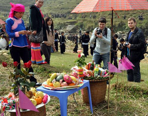 Lễ hội Nào Cống Sapa - Nét văn hoá đẹp của các dân tộc thiểu số vùng Tây Bắc 8