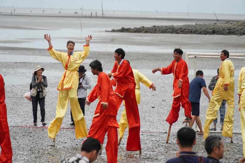 Lễ hội Nghinh Ông Cần Giờ mang nhịp đập của cả cộng đồng miền biển 10