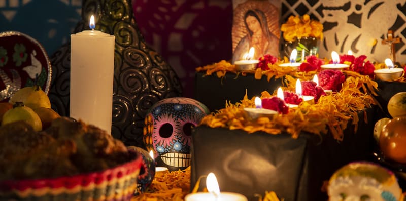 Lễ hội Người chết (Día de Muertos) bước ra từ bộ phim điện ảnh Coco 4