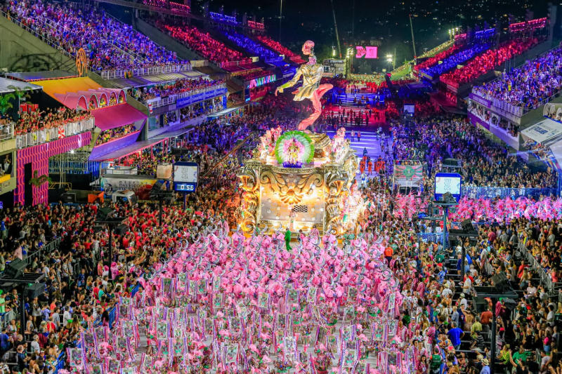 Tham gia Lễ hội Rio Carnival đầy màu sắc lớn nhất Brazil 3