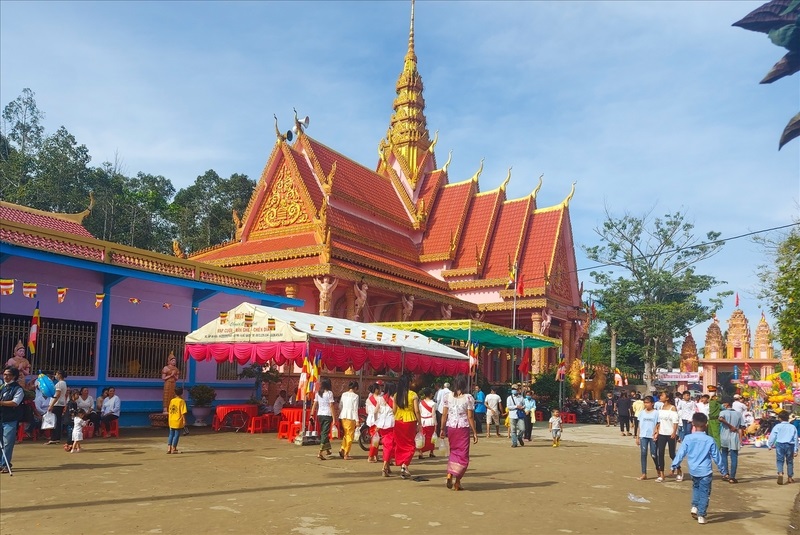 Lễ hội Sene Dolta kết nối đời sống tâm linh của người Khmer Nam Bộ 9