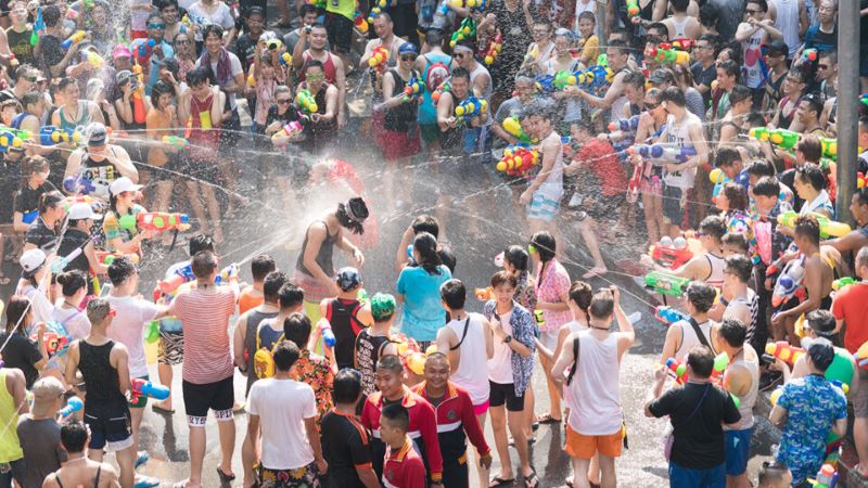 Lễ hội té nước Songkran 2024: Nét đẹp văn hóa Xứ Chùa vàng 8