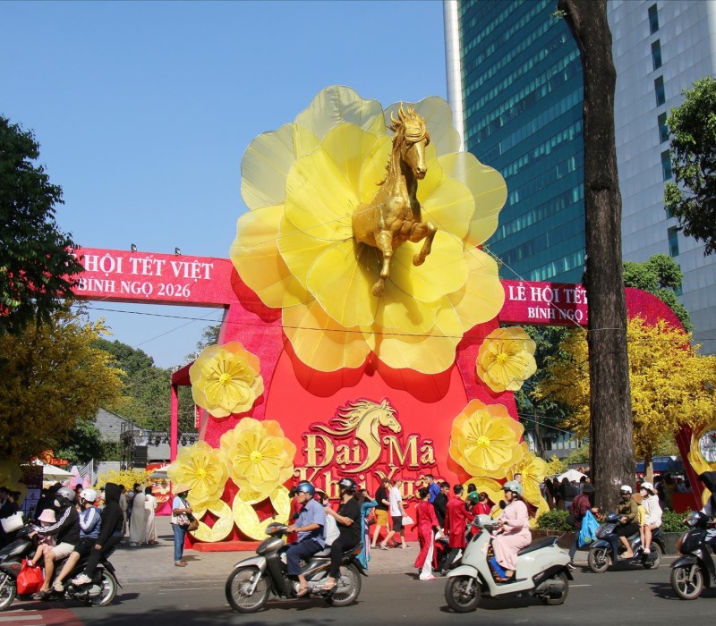 Lễ hội Tết Việt Bính Ngọ 2026 với Phố Ông Đồ rộn ràng dịp xuân