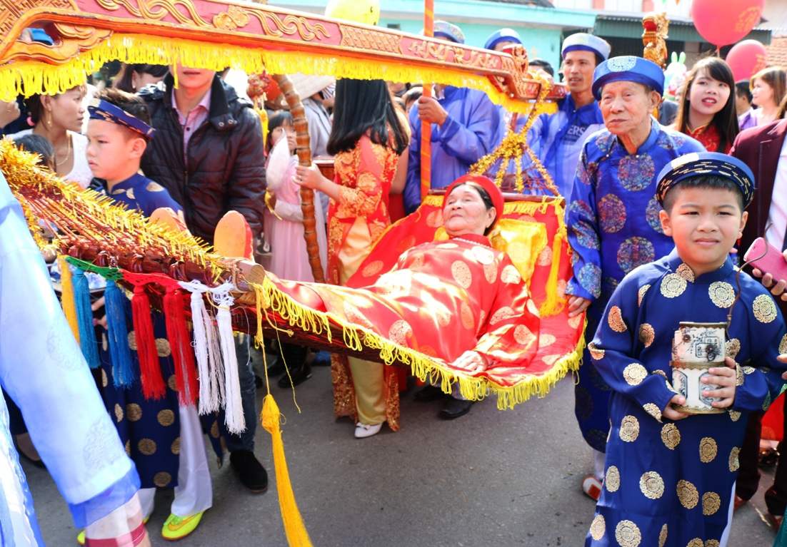 Lễ hội Tiên Công - Lễ hội rước người độc đáo ở Hà Nam, Quảng Ninh 3