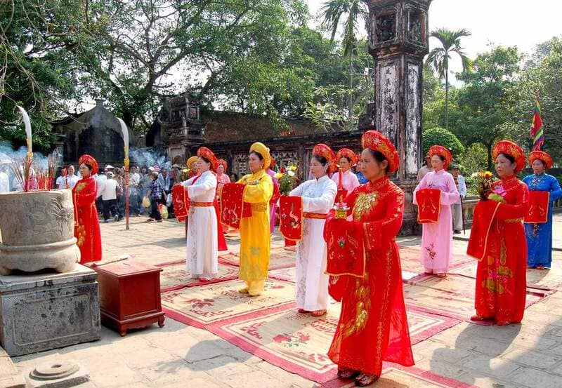 Khám phá những lễ hội Việt Nam với dấu ấn văn hóa sâu sắc 13