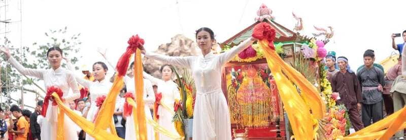 Khám phá những lễ hội Việt Nam với dấu ấn văn hóa sâu sắc 9