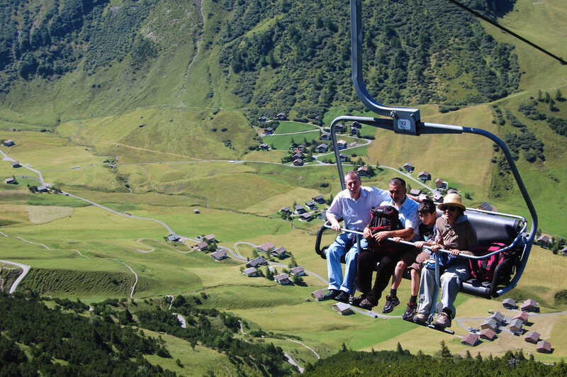 Công quốc Liechtenstein nhỏ bé nằm sâu trong dãy Alps tại châu Âu 3