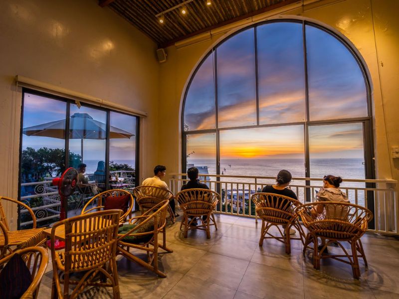 Bỏ túi 10 quán cafe Vũng Tàu view cạnh biển cực chill 4