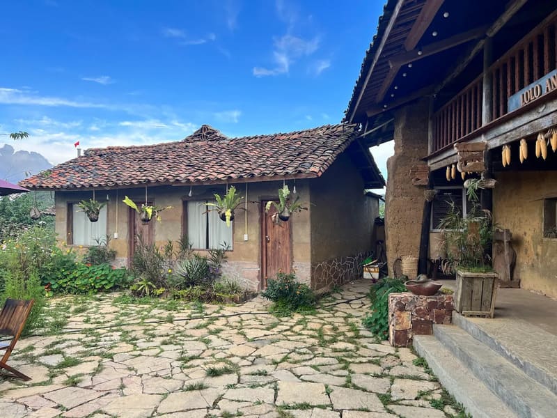 LoLo Ancient House, điểm dừng chân cổ tích tại làng Lô Lô Chải 2