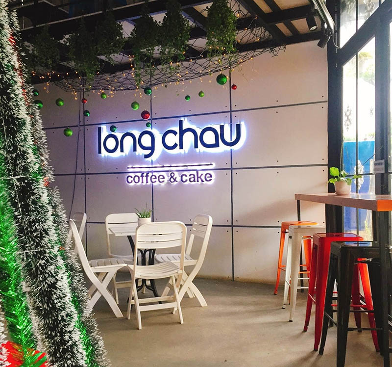 Long Chau Coffee Cake và những đêm nhạc acoustic du dương 2