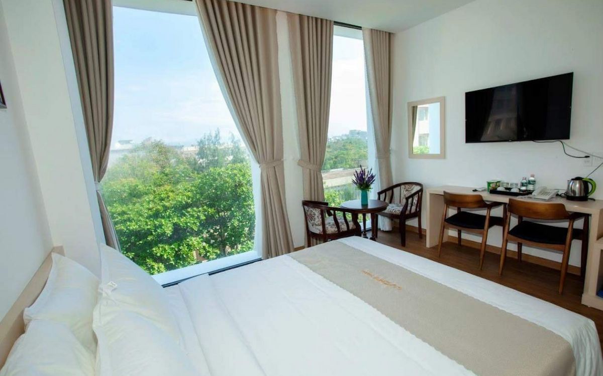 Lucky Hotel Phú Yên dịu dàng giữa bãi biển xanh 6