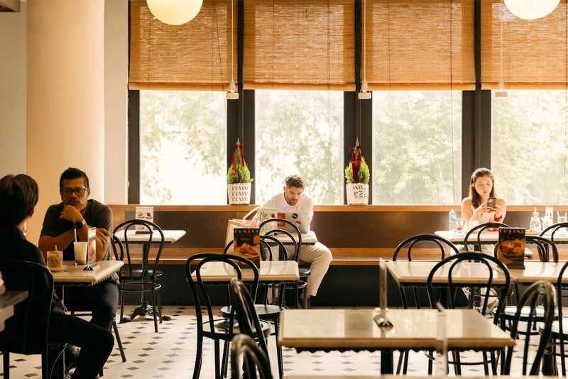 Ghé L’Usine trải nghiệm quán cà phê concept store đậm chất nghệ thuật 6