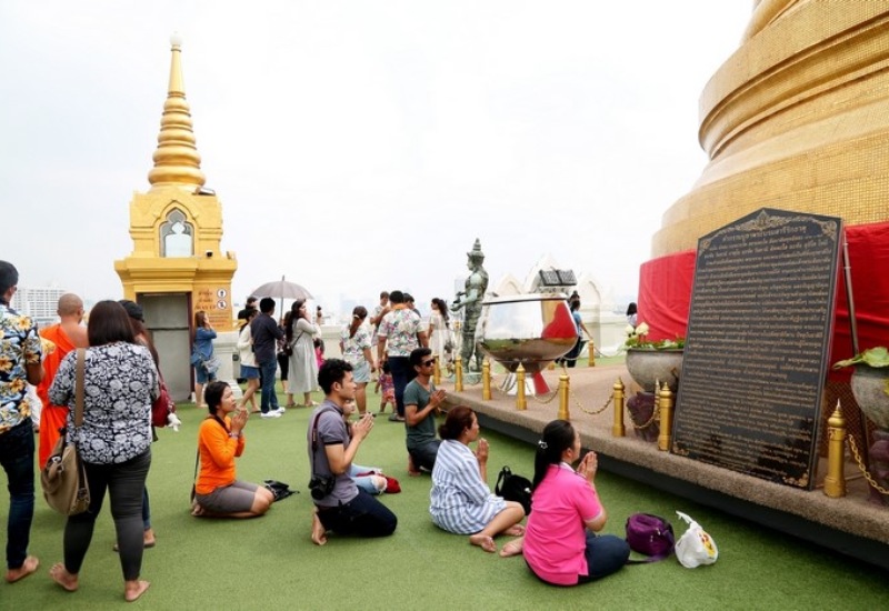 Khám phá Wat Saket: ngôi chùa linh thiêng nhất Bangkok 12