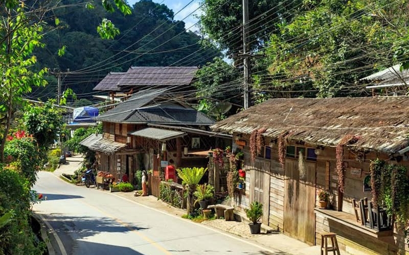 Mae Kampong: Ngôi làng mộng mơ giữa núi rừng Thái Lan 4