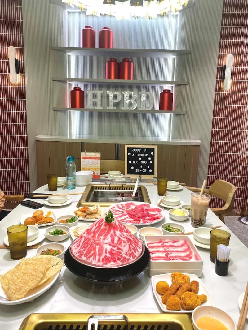 Có gì tại buffet Manwah, mỹ vị lẩu Đài Loan ấn tượng? 7