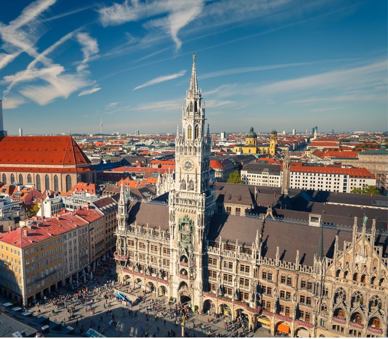 Quảng trường Marienplatz: Trái tim sôi động và giàu lịch sử tại Munich 4