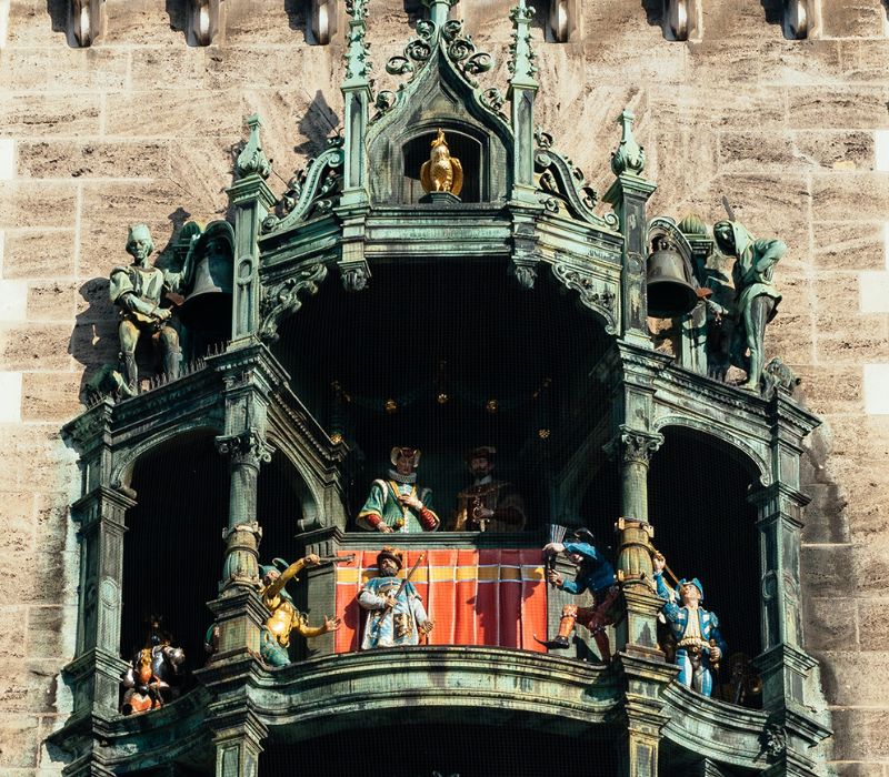 Quảng trường Marienplatz: Trái tim sôi động và giàu lịch sử tại Munich 6