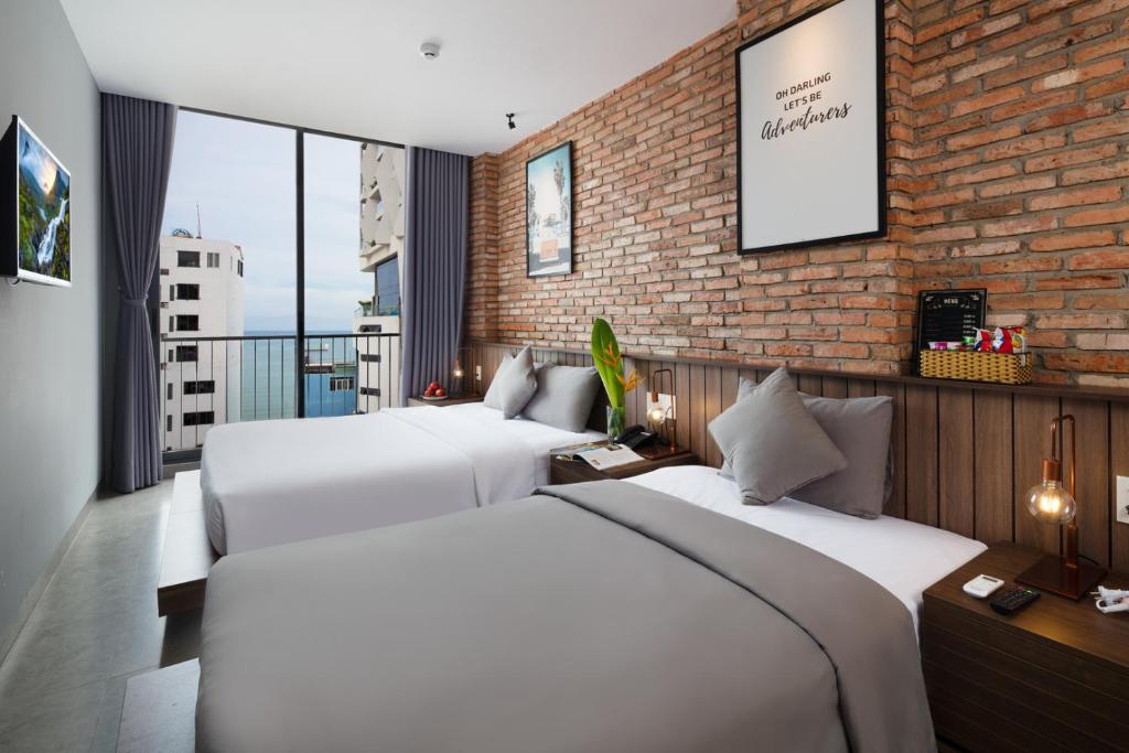 Marilyn Hotel Nha Trang – Khách sạn mang phong cách Tropical Modern giữa phố biển Nha Trang 14