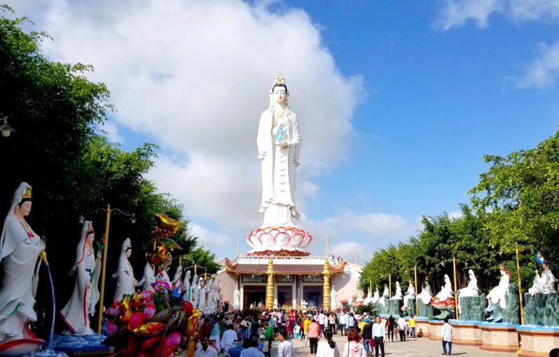 Chiêm bái tượng Mẹ Đông Hải linh thiêng tại chùa Hưng Thiện 5