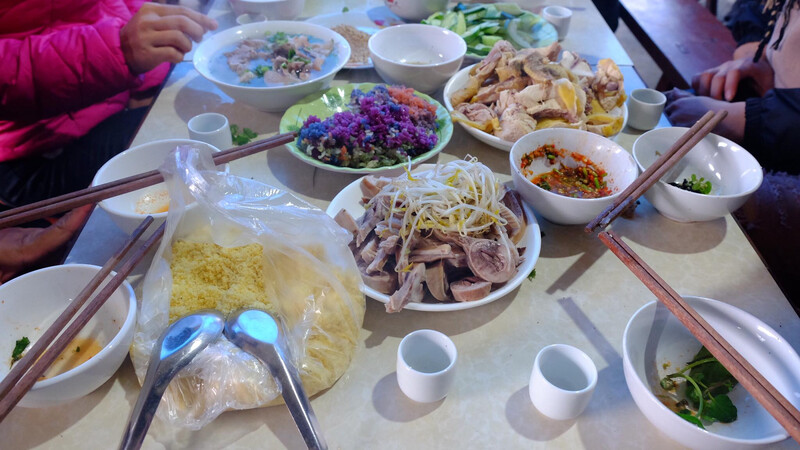 Mèn mén: Đặc sản đậm đà hương vị nơi cao nguyên đá 14