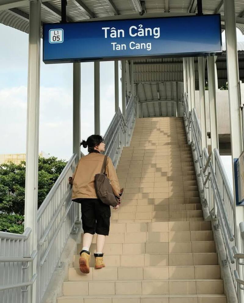 Loạt góc check-in cực điện ảnh tại metro Bến Thành Suối Tiên 14