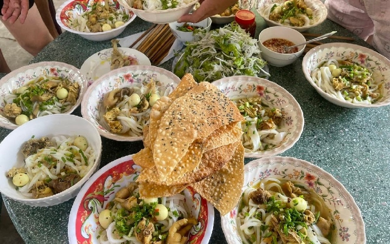 Săn lùng TOP 10 quán mì Quảng ngon mê ly tại Đà Lạt 10