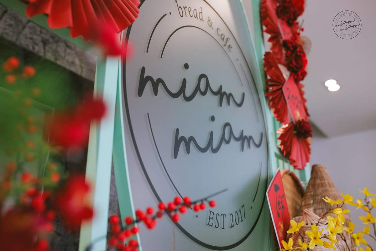 Miam Miam Bread & Cafe - Tiệm bánh trà mộng mơ 2