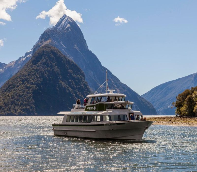 Khám phá Milford Sound, vịnh hẹp hoang sơ đẹp nhất thế giới 9