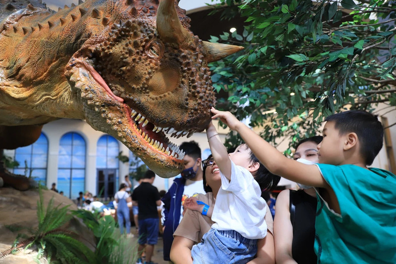 Khám phá thế giới khủng long Dino Cafe độc lạ giữa Sài Gòn 2