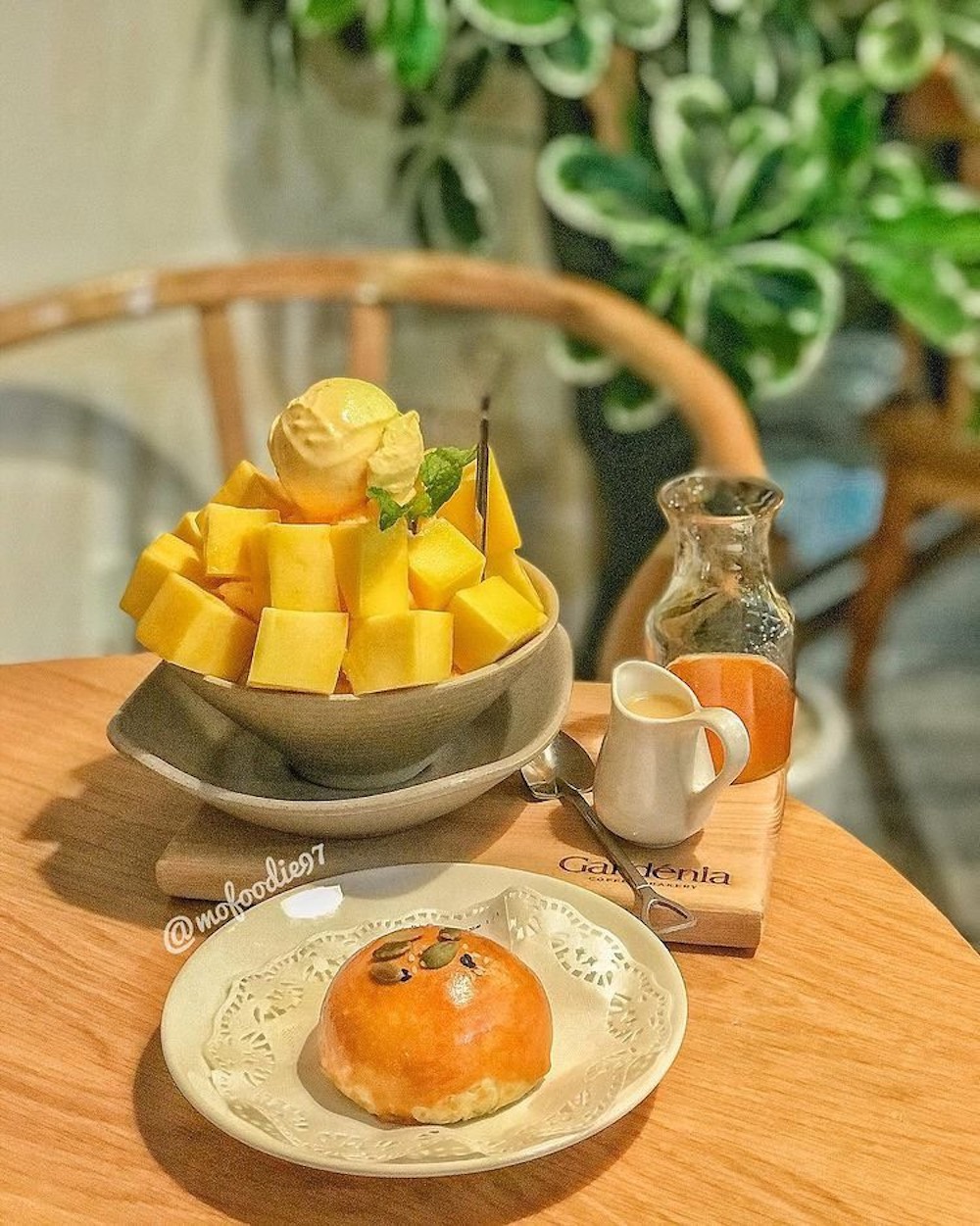 Mơ màng nước ngon, bánh ngọt tại Gardénia Coffee Bakery 13