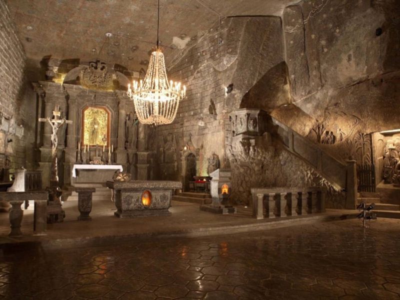 Wieliczka, mỏ muối 700 năm tuổi đầy độc đáo của Ba Lan 9