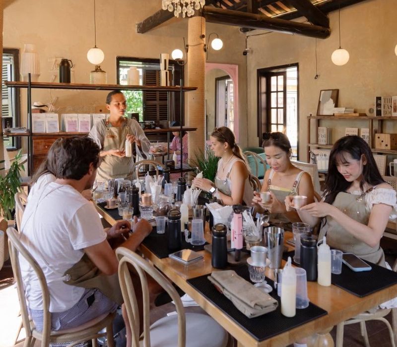 Moments Hoi An: Góc nhỏ 'From Hoi An With Love' giữa lòng phố cổ 6
