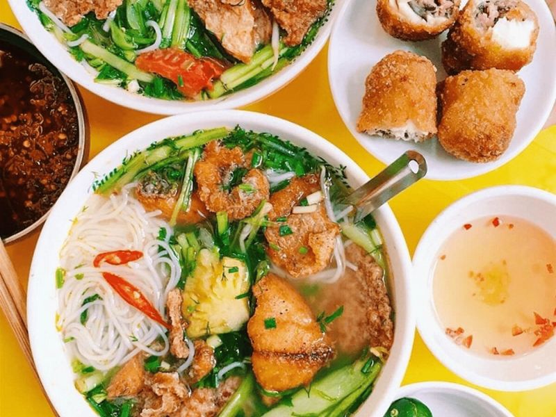 10 món ăn sáng Hạ Long đậm chất xứ biển kèm địa chỉ chi tiết 8