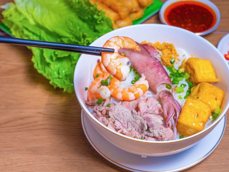 10 món ăn sáng Hạ Long đậm chất xứ biển kèm địa chỉ chi tiết 5