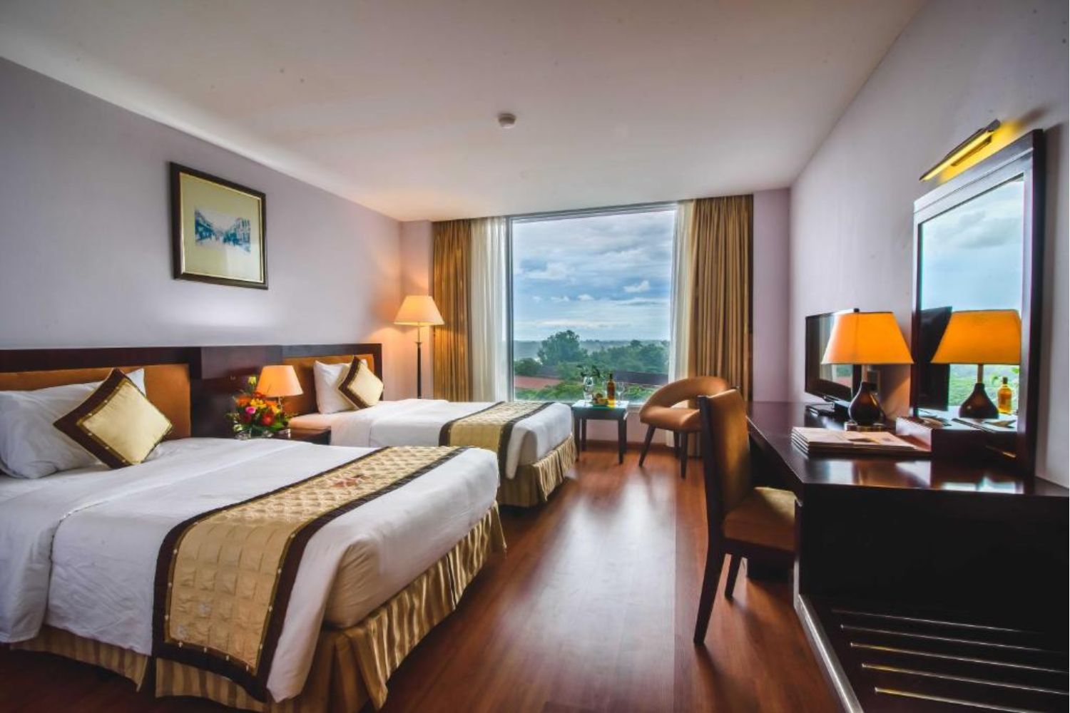 Mondial Hotel Huế mang vẻ đẹp sang trọng say đắm lòng người 4