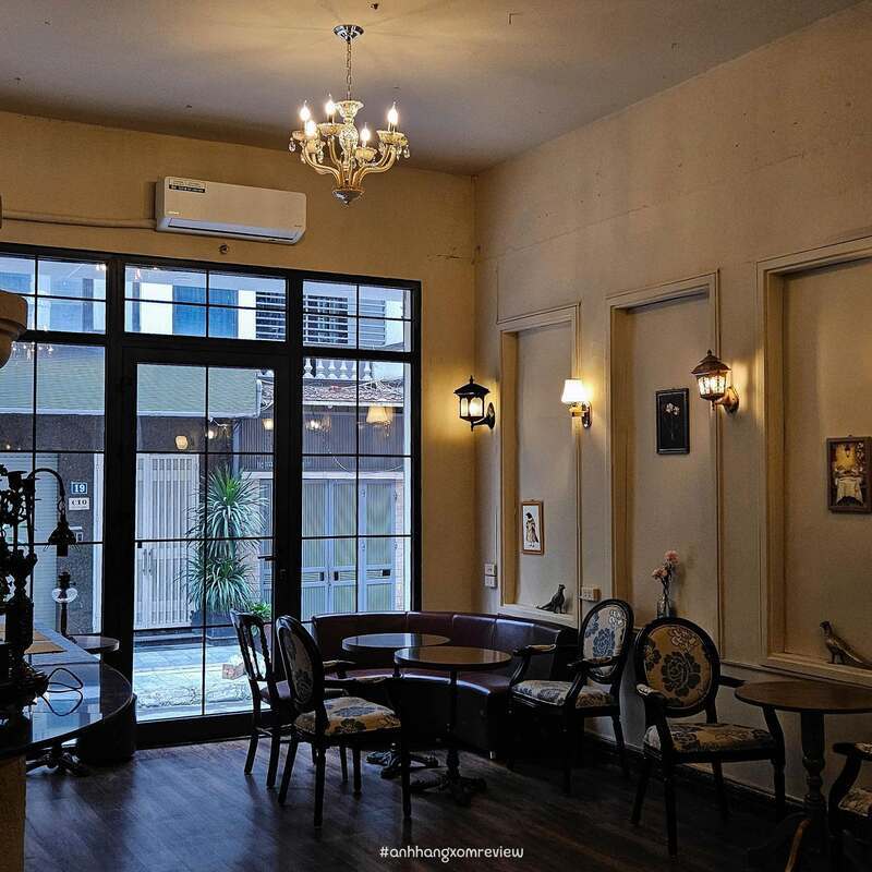 Review Monia Café đậm chất trời Âu giữa Hà Nội 2