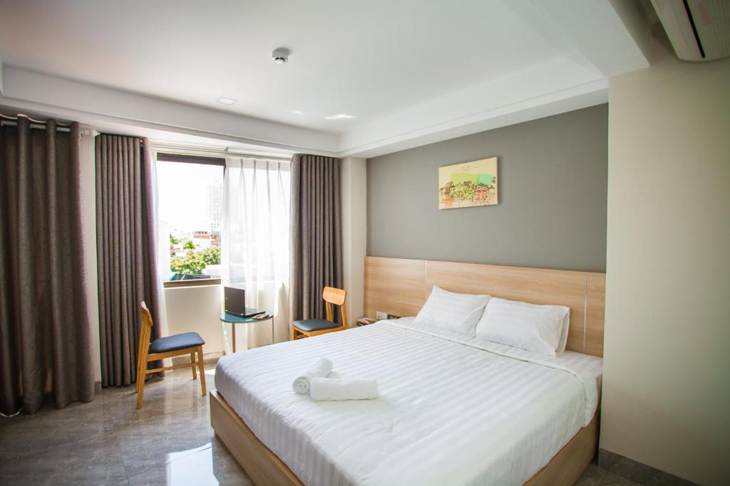 Moonlight Bay Nha Trang Hotel - Khách sạn 2 sao với phong cách Châu Âu hiện đại 4