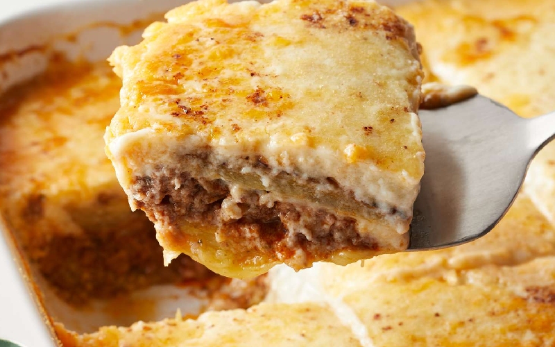 Moussaka: Món cà tím nướng kiểu Hy Lạp khiến bạn khó cưỡng 5