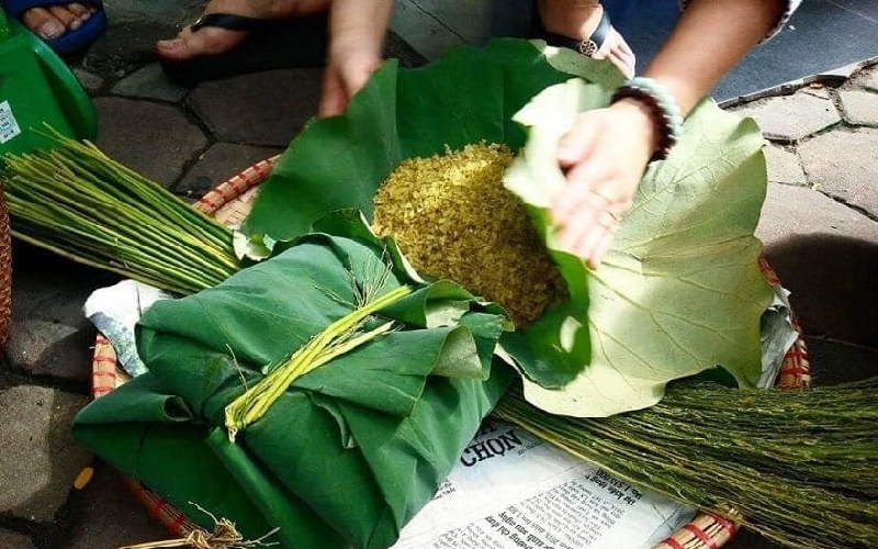 Mùa cốm Hà Nội: Khi thu chạm ngõ trên từng con phố 3