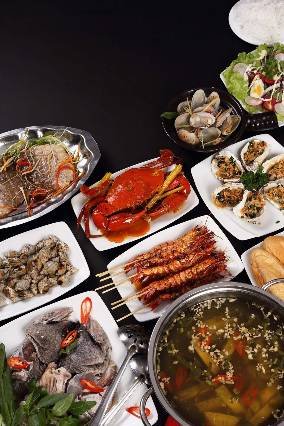 Muốn ăn cua hoàng đế ngon, đến ngay Nhà hàng Queen's Crab Huế! 3