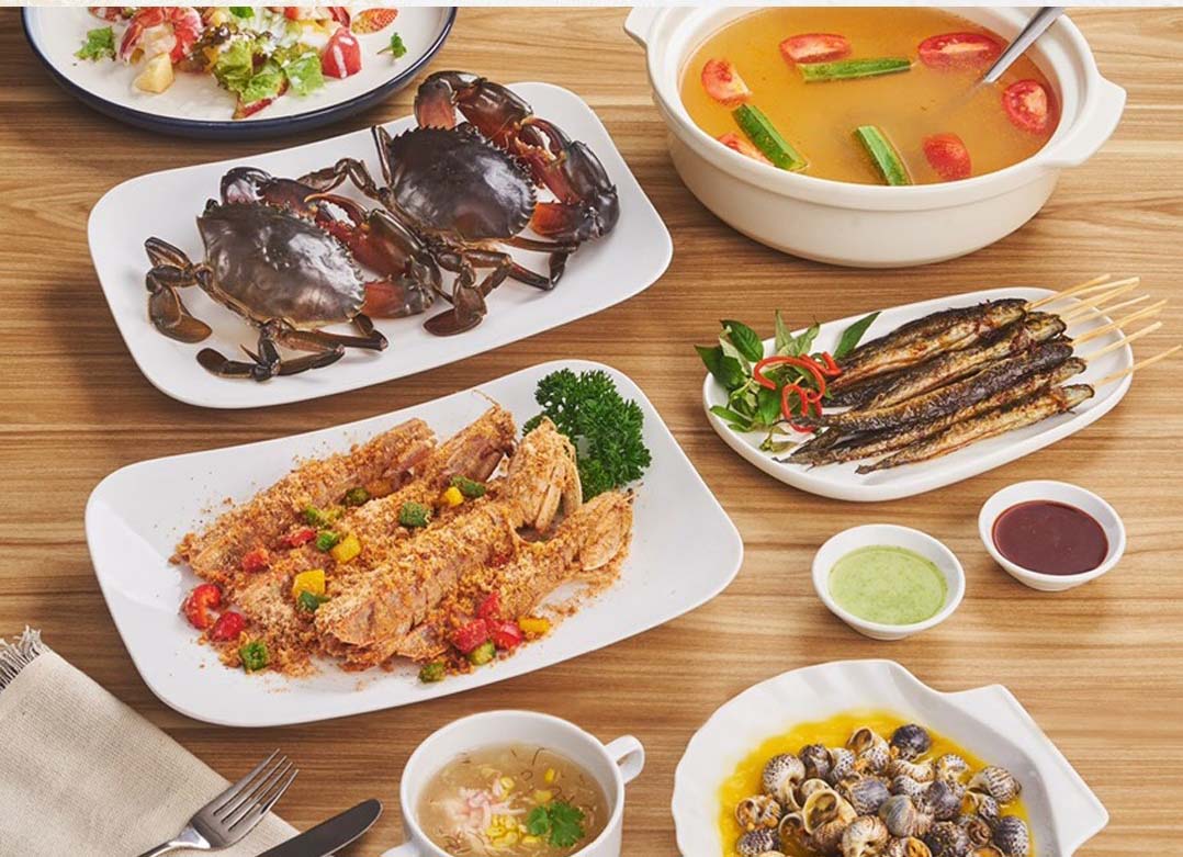 Muốn ăn cua hoàng đế ngon, đến ngay Nhà hàng Queen's Crab Huế! 11